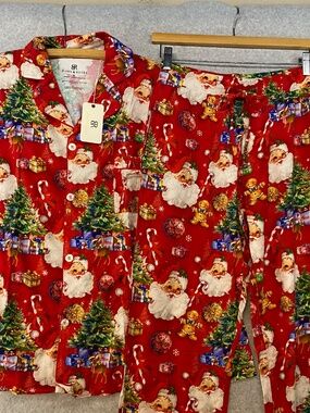 NEW! Bums & Roses Size S Christmas Pajama Set • Red Santa Tree Candy Canes